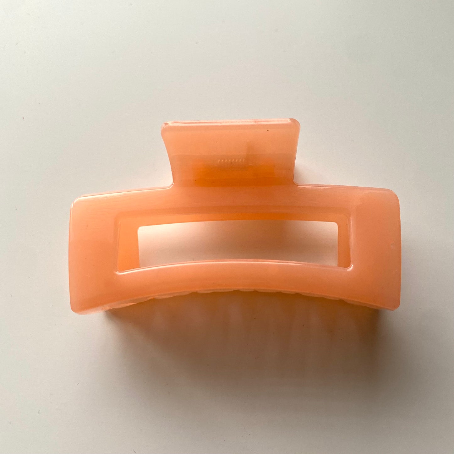Small hair clips