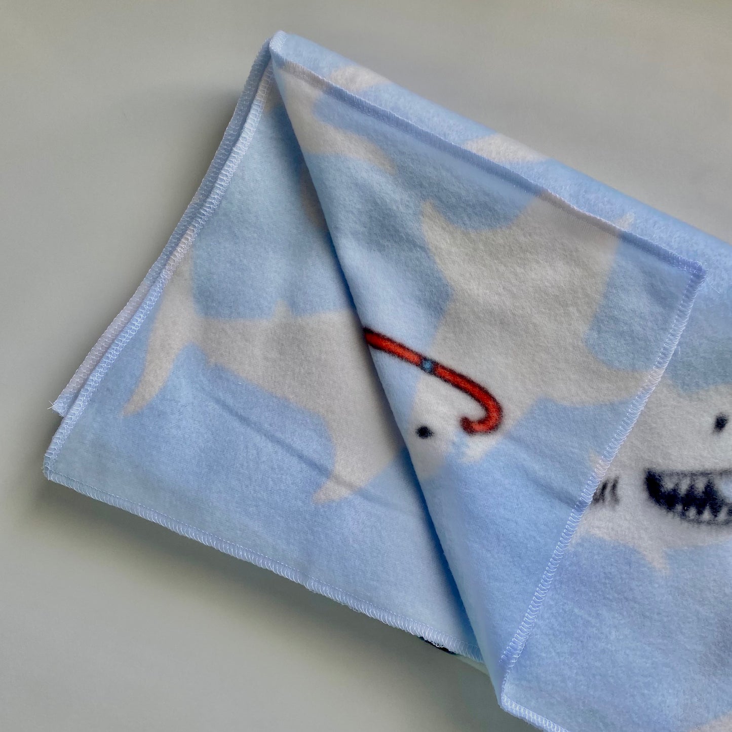 Shark Pet blanket